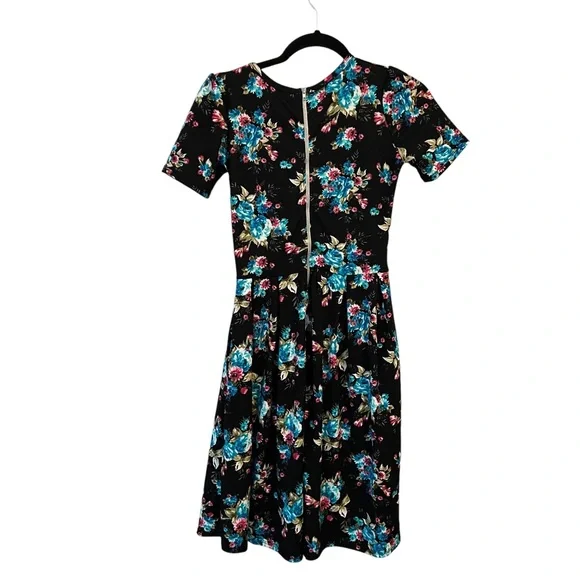 SOLD Lularoe Amilia Floral Print Top Boxpleated Dress with Pockets Size XXS - Picture 4 of 4